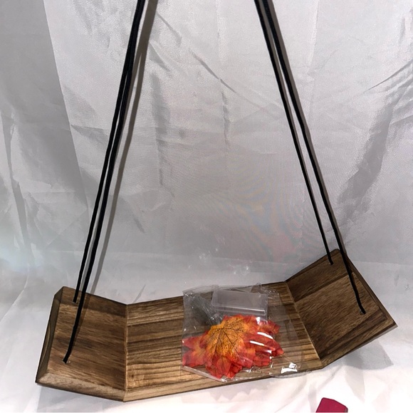 Hanging Wood Shelves with garland lighted leaves set of 2 - NEW - Picture 3 of 3